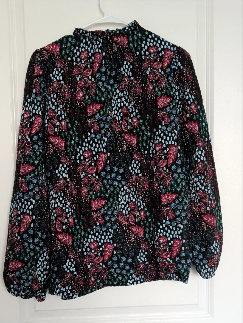 LOFT Black Floral V-Neck Puff Sleeve Blouse with Pink & Blue Accents